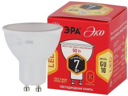 Лампа светодиодная ЭРА GU10 7W 2700K матовая ECO LED MR16-7W-827-GU10