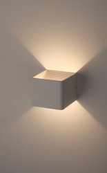Настенный светодиодный светильник ЭРА Design WL3 WH