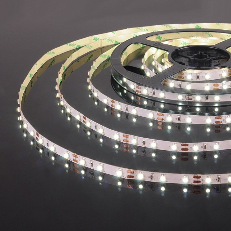 5м. Светодиодная лента холодного цвета 6500К 2835, 4,8W, 24V, 60LED/m, IP20 Elektrostandard (a052955)
