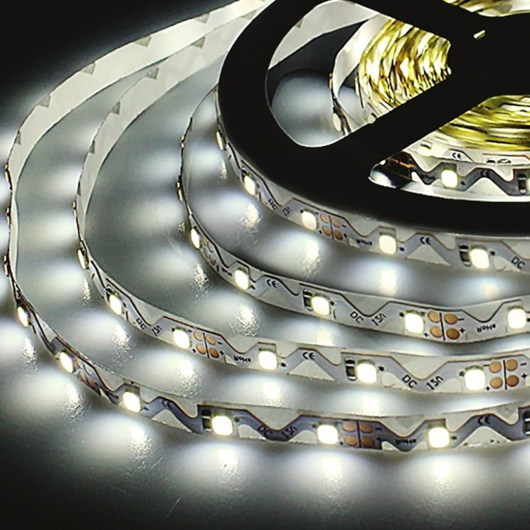 5м. Светодиодная гибкая лента белого цвета 4200К 2835, 6W, 12V, 60LED/m, IP20 Elektrostandard (a052853)