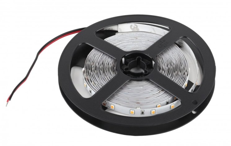 5м. Светодиодная лента ЭРА 4,8W/m 60LED/m 2835SMD теплый белый 5M LS2835-4,8-60-24-33-3000К-5m Б0043109